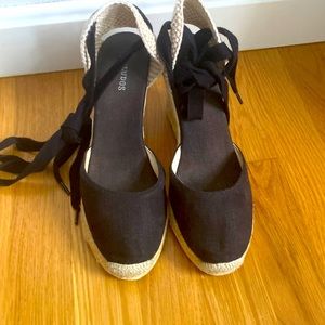 Soludos Lyon Ankle Wrap Wedge Espadrille in Black-7 1/2